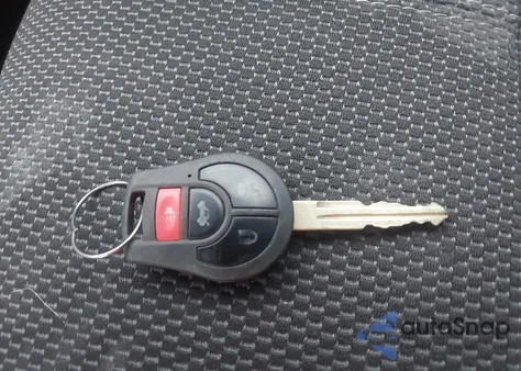 2014 Nissan Sentra S z USA, uszkodzony, nr VIN 3N1AB7AP9EY283582